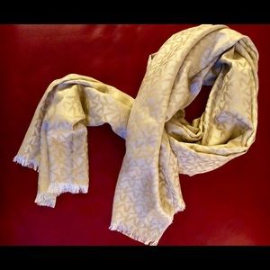 New Michael Kors Jacquard Scarf/Wrap
